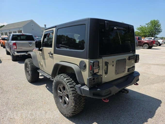 2017 Jeep Wrangler Recon Edition - miniatura 2