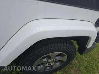 2017 Jeep Wrangler Sahara - miniatura 20