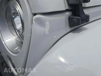 2017 Jeep Wrangler Sahara - miniatura 22