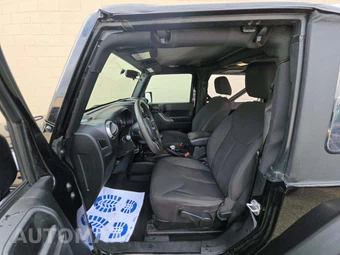 2017 Jeep Wrangler Sport - miniatura 6