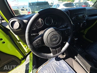 2017 Jeep Wrangler Sport - miniatura 10