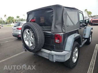 2017 Jeep Wrangler Sport - miniatura 4