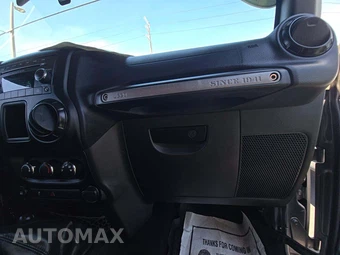 2017 Jeep Wrangler Sport - miniatura 16