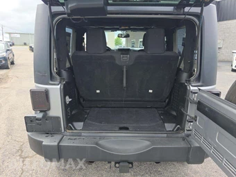 2017 Jeep Wrangler Sport - miniatura 11