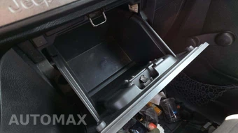 2017 Jeep Wrangler Sport - miniatura 39