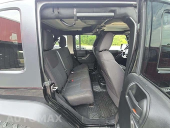 2017 Jeep Wrangler Unlimited Big Bear Edition - miniatura 16
