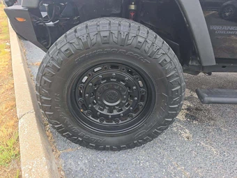 2017 Jeep Wrangler Unlimited Big Bear Edition - miniatura 25