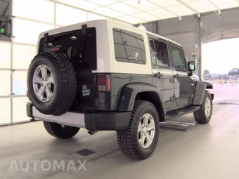 2017 Jeep Wrangler Unlimited Chief Edition - miniatura 4