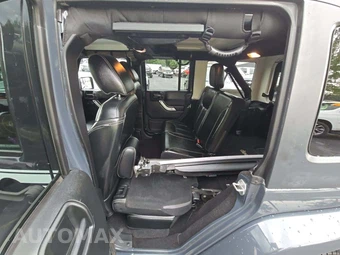 2017 Jeep Wrangler Unlimited Chief Edition - miniatura 10
