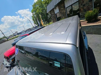 2017 Jeep Wrangler Unlimited Hard Rock Edition - miniatura 12