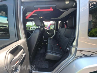 2017 Jeep Wrangler Unlimited Hard Rock Edition - miniatura 13