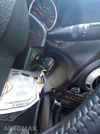 2017 Jeep Wrangler Unlimited Hard Rock Edition - miniatura 8