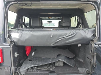 2017 Jeep Wrangler Unlimited Hard Rock Edition - miniatura 16