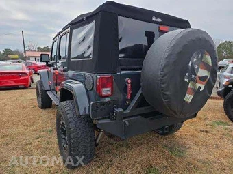 2017 Jeep Wrangler Unlimited Recon Edition - miniatura 2