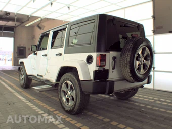 2017 Jeep Wrangler Unlimited Sahara – miniatura 6