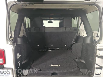 2017 Jeep Wrangler Unlimited Sahara - miniatura 16