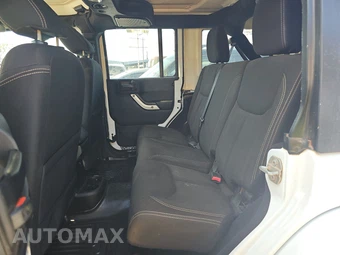 2017 Jeep Wrangler Unlimited Sahara - miniatura 13