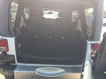2017 Jeep Wrangler Unlimited Sahara - miniatura 16