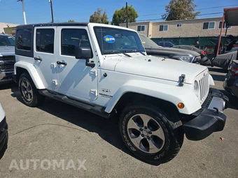 2017 Jeep Wrangler Unlimited Sahara - miniatura 3