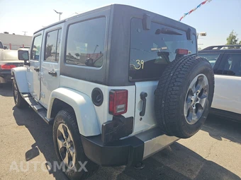 2017 Jeep Wrangler Unlimited Sahara - miniatura 6