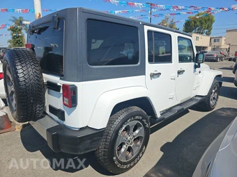 2017 Jeep Wrangler Unlimited Sahara - miniatura 4