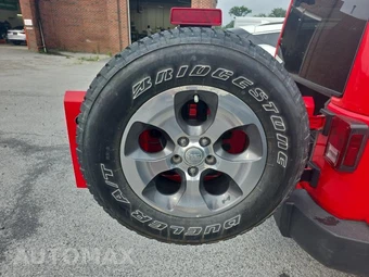 2017 Jeep Wrangler Unlimited Sahara - miniatura 14