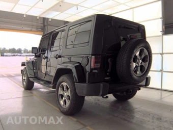 2017 Jeep Wrangler Unlimited Sahara - miniatura 6