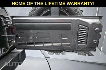2017 Jeep Wrangler Unlimited Sahara - miniatura 34