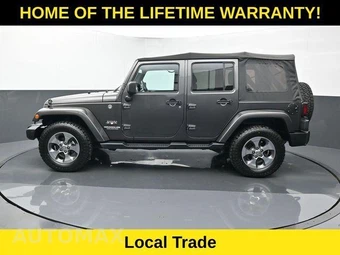 2017 Jeep Wrangler Unlimited Sahara - miniatura 4