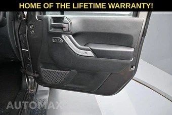 2017 Jeep Wrangler Unlimited Sahara - miniatura 40