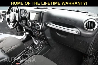 2017 Jeep Wrangler Unlimited Sahara - miniatura 42