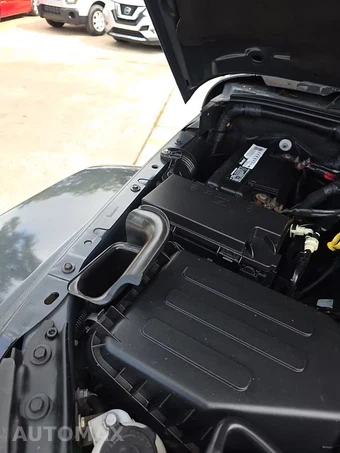 2017 Jeep Wrangler Unlimited Sahara - miniatura 22