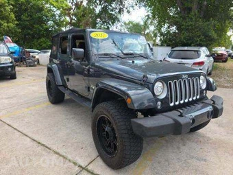 2017 Jeep Wrangler Unlimited Sahara - miniatura 4
