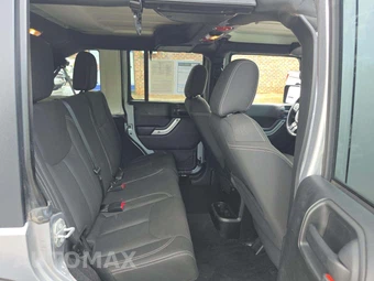 2017 Jeep Wrangler Unlimited Sahara - miniatura 13