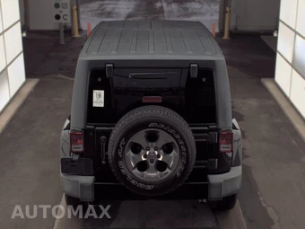 2017 Jeep Wrangler Unlimited Sahara - miniatura 5