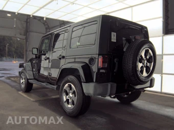 2017 Jeep Wrangler Unlimited Sahara - miniatura 6