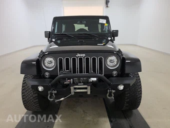 2017 Jeep Wrangler Unlimited Sahara - miniatura 2