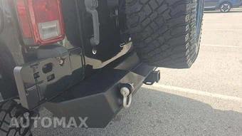 2017 Jeep Wrangler Unlimited Sahara - miniatura 21