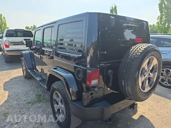 2017 Jeep Wrangler Unlimited Sahara - miniatura 6