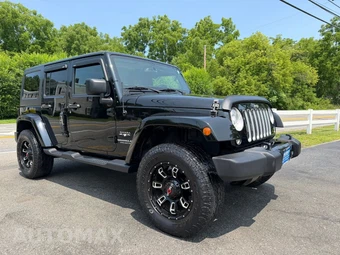 2017 Jeep Wrangler Unlimited Sahara