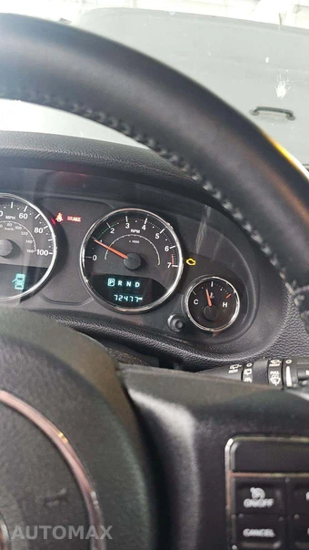 2017 Jeep Wrangler Unlimited Sahara - miniatura 25