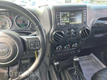 2017 Jeep Wrangler Unlimited Smoky Mountain Edition - miniatura 10
