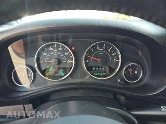 2017 Jeep Wrangler Unlimited Smoky Mountain Edition - miniatura 9