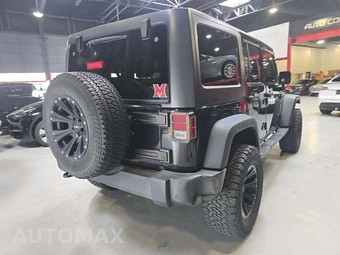 2017 Jeep Wrangler Unlimited Sport - miniatura 3