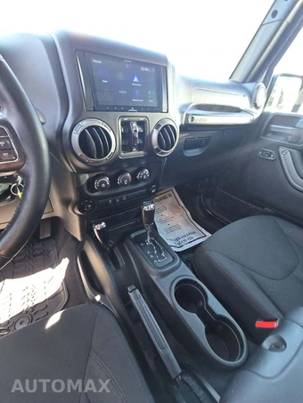 2017 Jeep Wrangler Unlimited Sport - miniatura 10