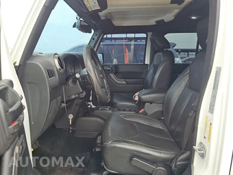 2017 Jeep Wrangler Unlimited Sport - miniatura 7