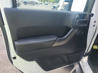 2017 Jeep Wrangler Unlimited Sport - miniatura 9