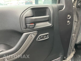 2017 Jeep Wrangler Unlimited Sport - miniatura 15