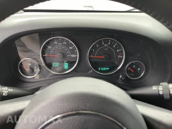 2017 Jeep Wrangler Unlimited Sport - miniatura 24