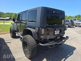 2017 Jeep Wrangler Unlimited Sport - miniatura 2